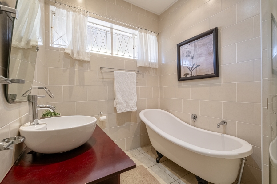 4 Bedroom Property for Sale in Parsons Hill Eastern Cape